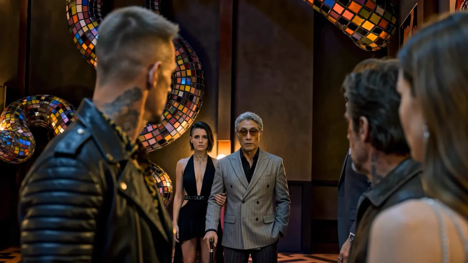Valentina 3 Tony stills